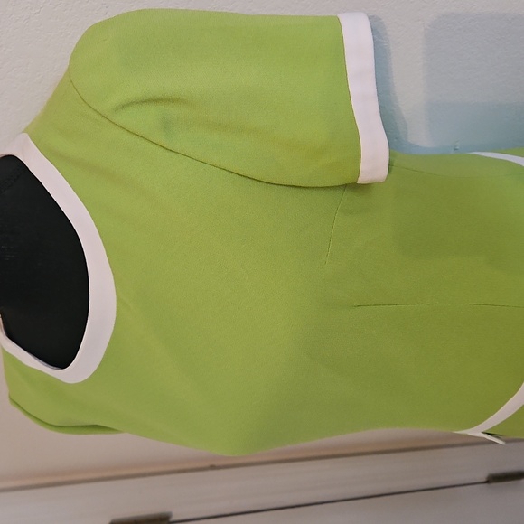 Retro Lime Green Dress with White Accents - Picture 2 of 7